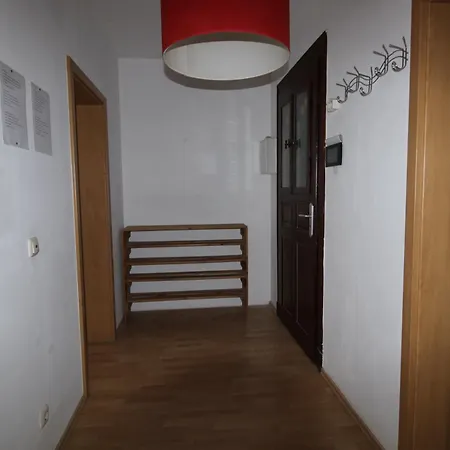 Helle 2zimmerwohnung Mit Grosser Kueche, 65m2, 4 Einzelbetten De, Pl, Eng Apartment *