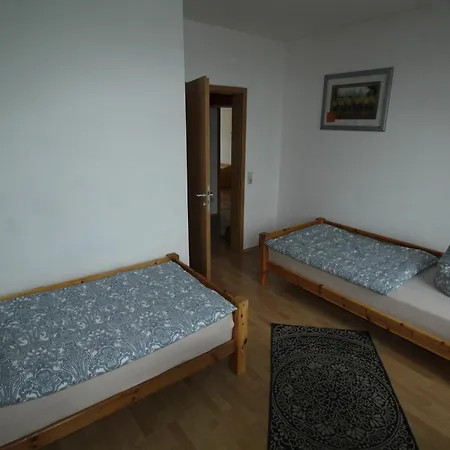 Apartment Helle 2zimmerwohnung Mit Grosser Kueche, 65m2, 4 Einzelbetten De, Pl, Eng Leipzig