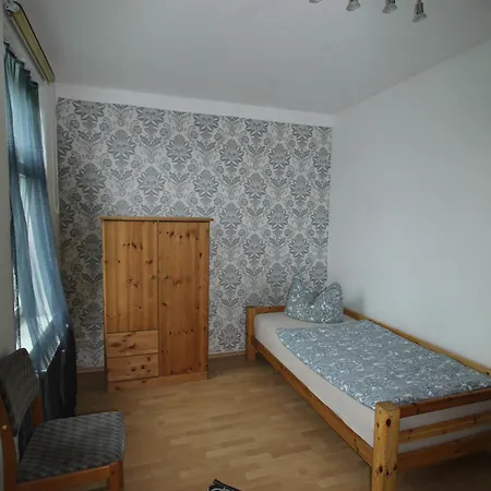 Helle 2zimmerwohnung Mit Grosser Kueche, 65m2, 4 Einzelbetten De, Pl, Eng Leipzig